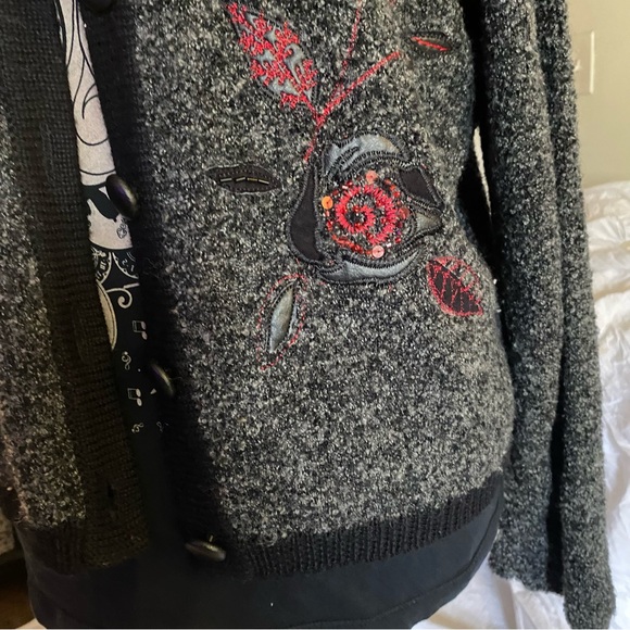 Witchy Core Wool Blend Button Cardigan Faux Fur Neckline VTG Size M - Picture 11 of 16